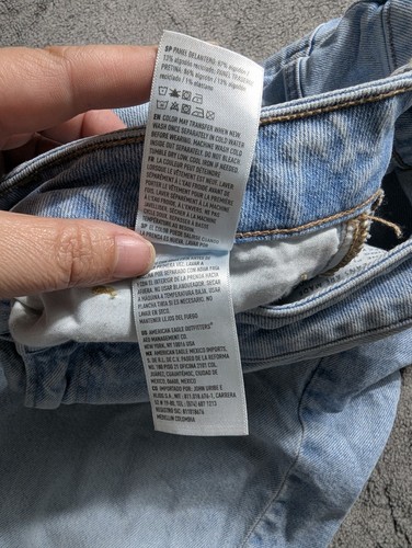 Jean femme American Eagle Mom taille 12 court délavé léger - Photo 6/15