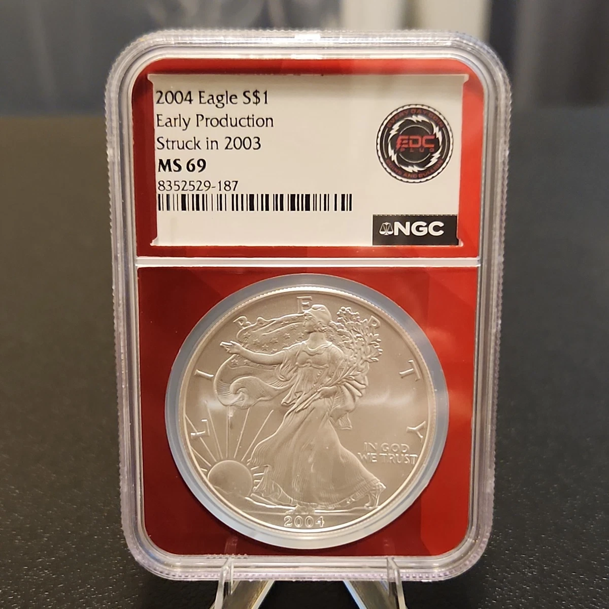 リバティイーグル　１オンス銀貨　 MS69 2003年　鑑定済 女神　NGC 25+ American Eagle MS 69 Graded 2003 Silver Bullion Coins for sale