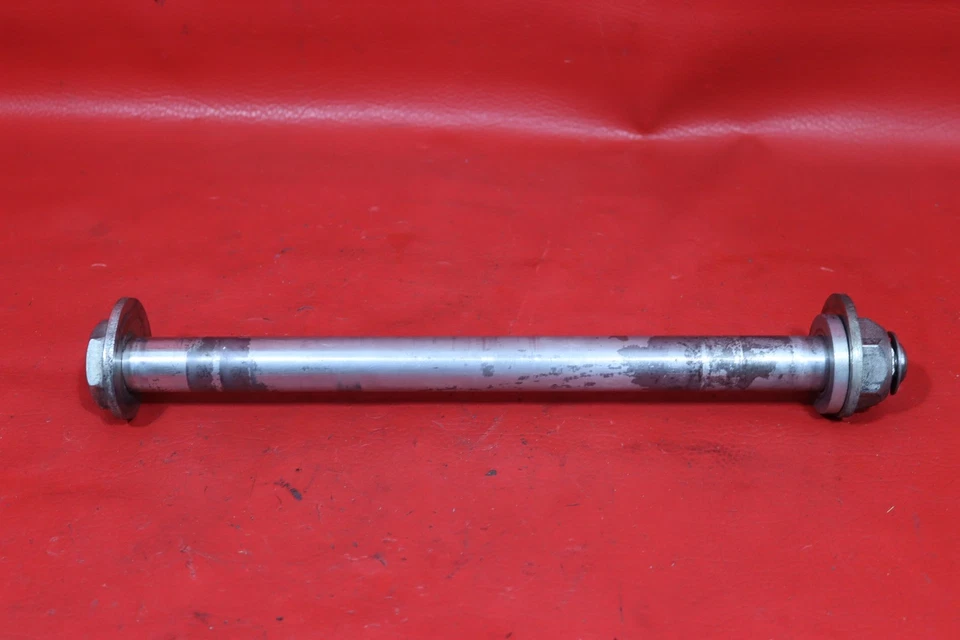 Harley-Davidson Street Glide CVO FLHXSE 2010 eje trasero llanta eje perno Foto 3 de 4