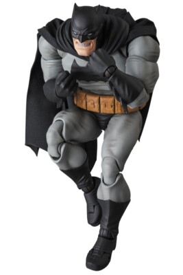 Medicom Toy MAFEX BATMAN The Dark Knight Returns Figure 6inch Japan F/S NEW