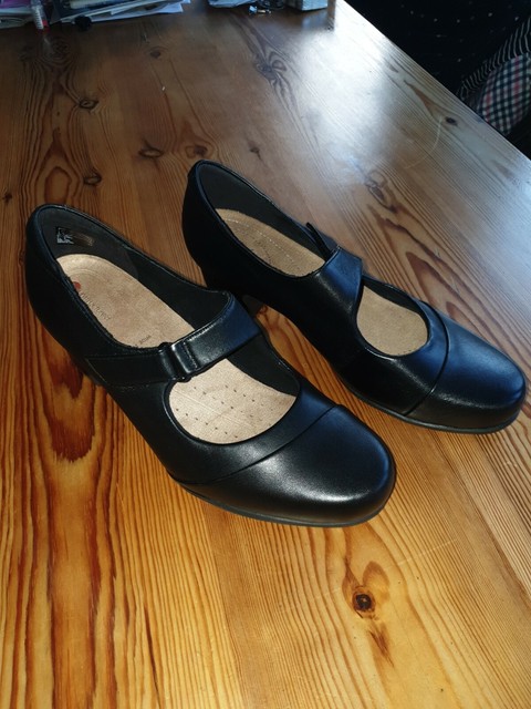 clarks rosalyn wren mary jane shoes