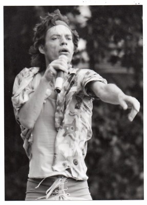 MICK JAGGER PHOTO 1982 HUGE  UNIQUE ROLLING STONES GIG IMAGE UNRELEASED GEM