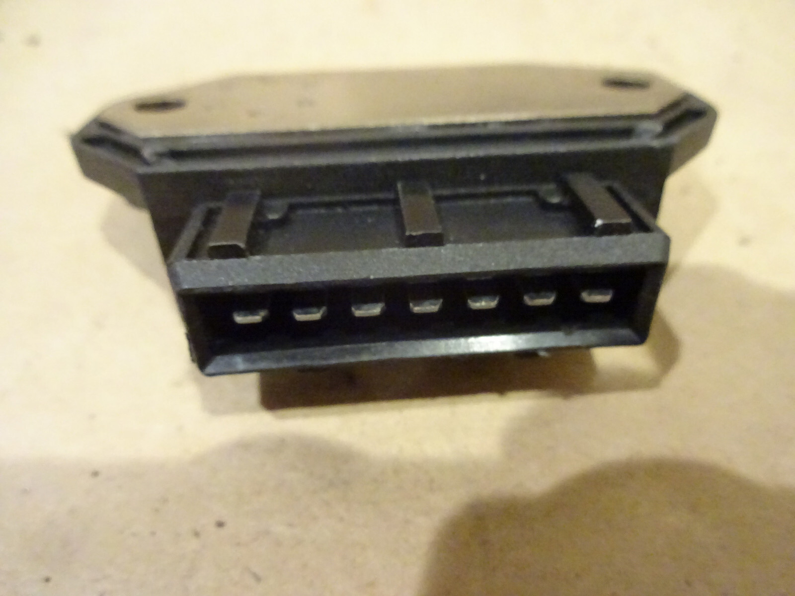 Ferrari 348,355, Mondial - Power Module / Ignition New With Damage P/N 137511