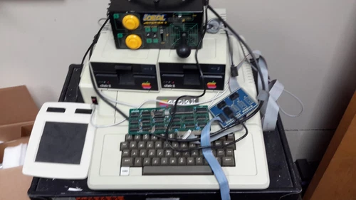 Apple II Plus Computer and Accessories (PARTS ONLY!!!)