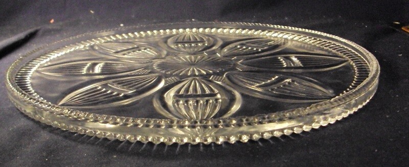 Imperial glass Kayak tray pattern glass ovals water 
