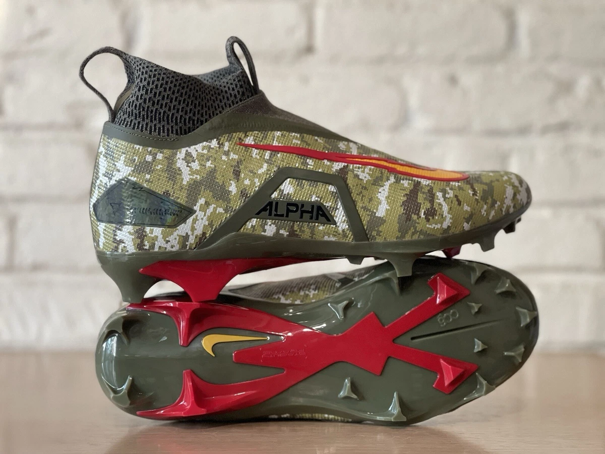 Nike Travis Kelce x Alpha Menace Elite 3 Digital Camo for Sale