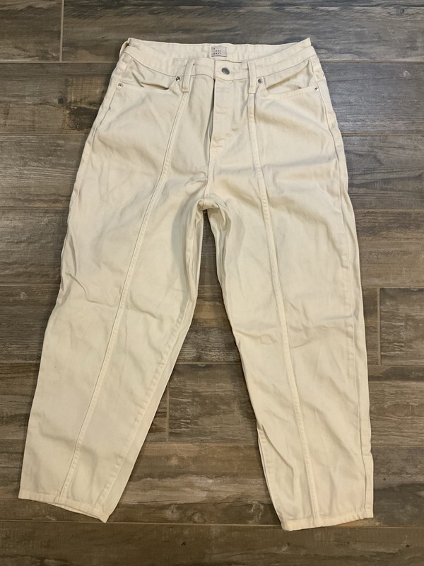 A New Day White Cream High Rise Denim Jeans 8 Relaxed Stretch Barrel 26” Ins