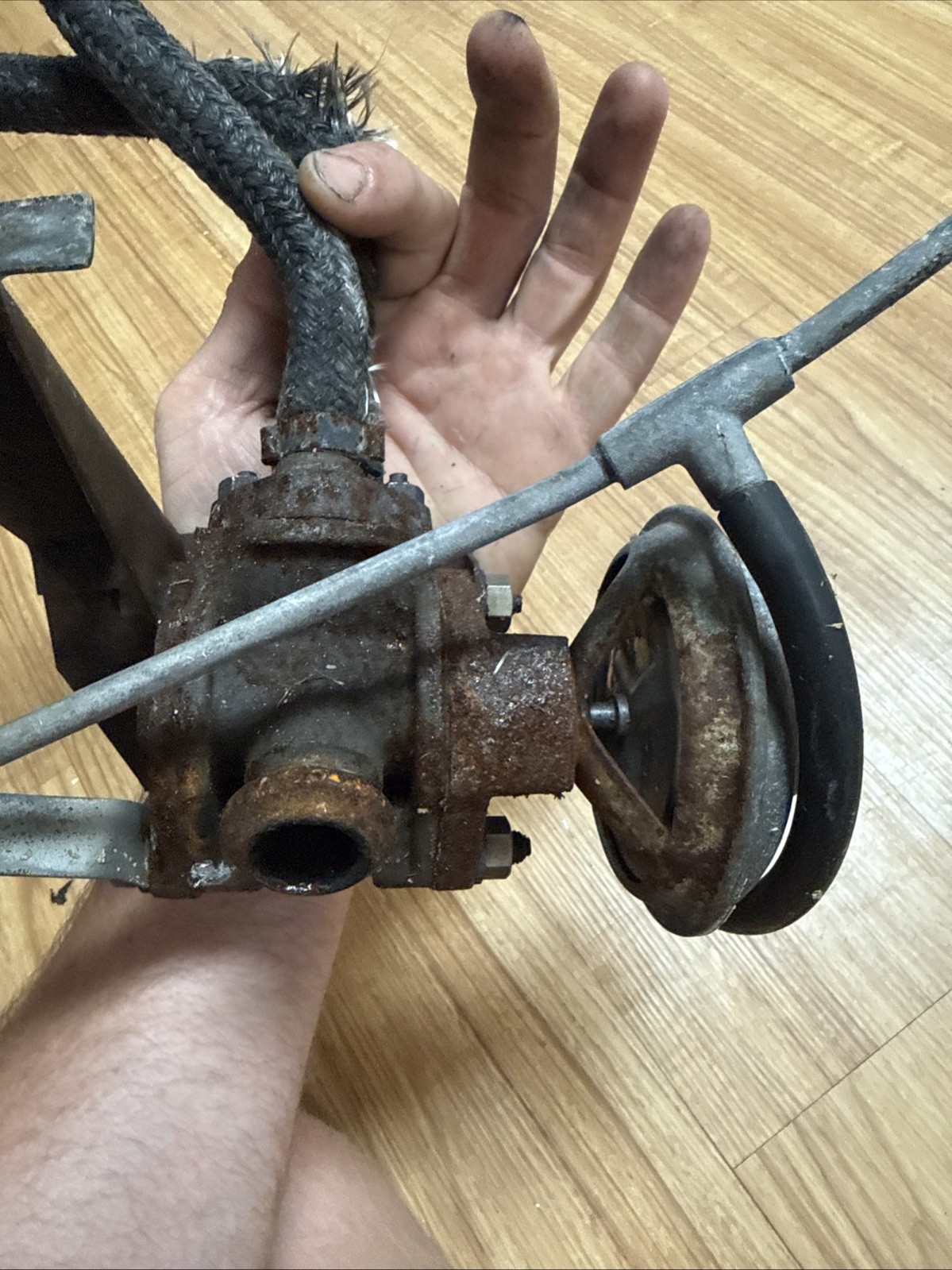 Rolls-Royce Silver Shadow Egr valve