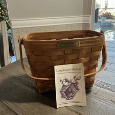 Longaberger 1994 Dresden Tour Basket Signed by Jerry Longaberger with liner