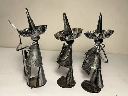 Vintage Folk Art Metal Art Mariachi Musicians Tin Figurines - Set of 3 - Picture 5 of 9