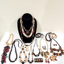 Vintage Wood Wooden Jewlery Stones Boho Necklaces Earrings Bracelets Statement