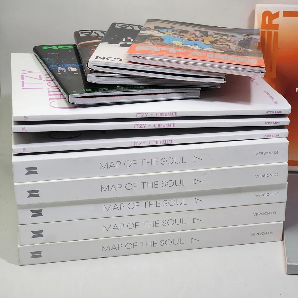 K-Pop Mini Album Lot w/ Inclusions Itzy BTS Chung Ha J-Hope NCT 127 Twice - Image 4 of 4