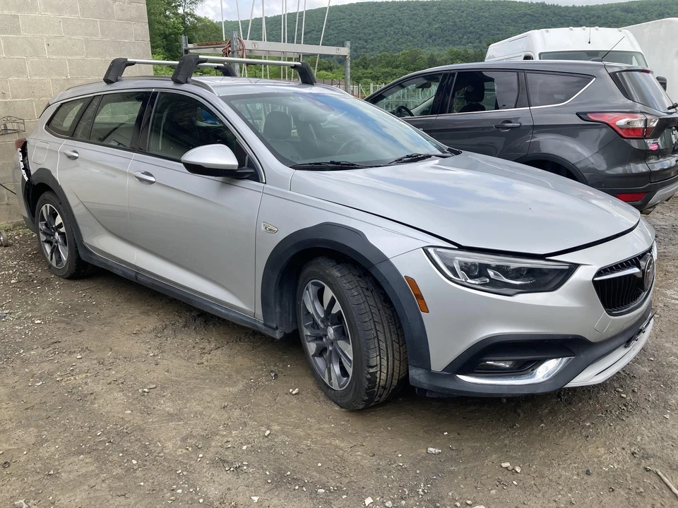 18 BUICK REGAL eje trasero nudillo/tubo tracción trasera (opcional Gnq) conductor izquierdo Foto 3 de 4