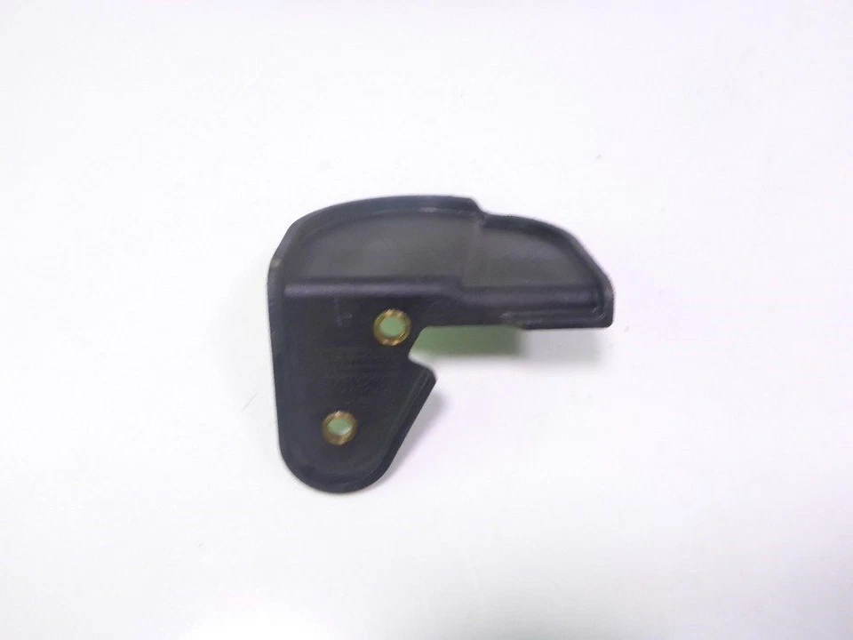 Левая боковая крышка 05 Triumph Rocket III 2101800 - Изображение 3 из 4