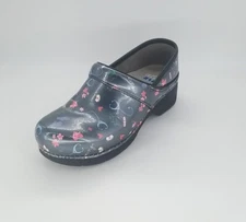 9281 Dansko Women LT Pro Hero Patent Clog Size 39