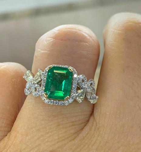 3.08 Ct Emerald Cut Natural Emerald & Diamond Anniversary Ring 14k White Gold 8 - Picture 2 of 9