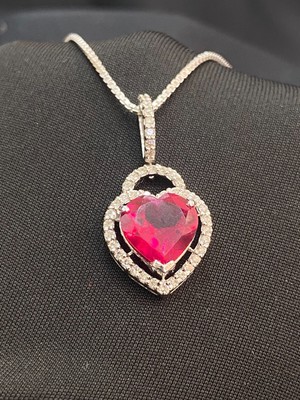 Collier Cœur En Diamants Et Rubis – 14K Or Rose, 13,94 Carats, Idéal Pour Fiançailles Ou Anniversaire