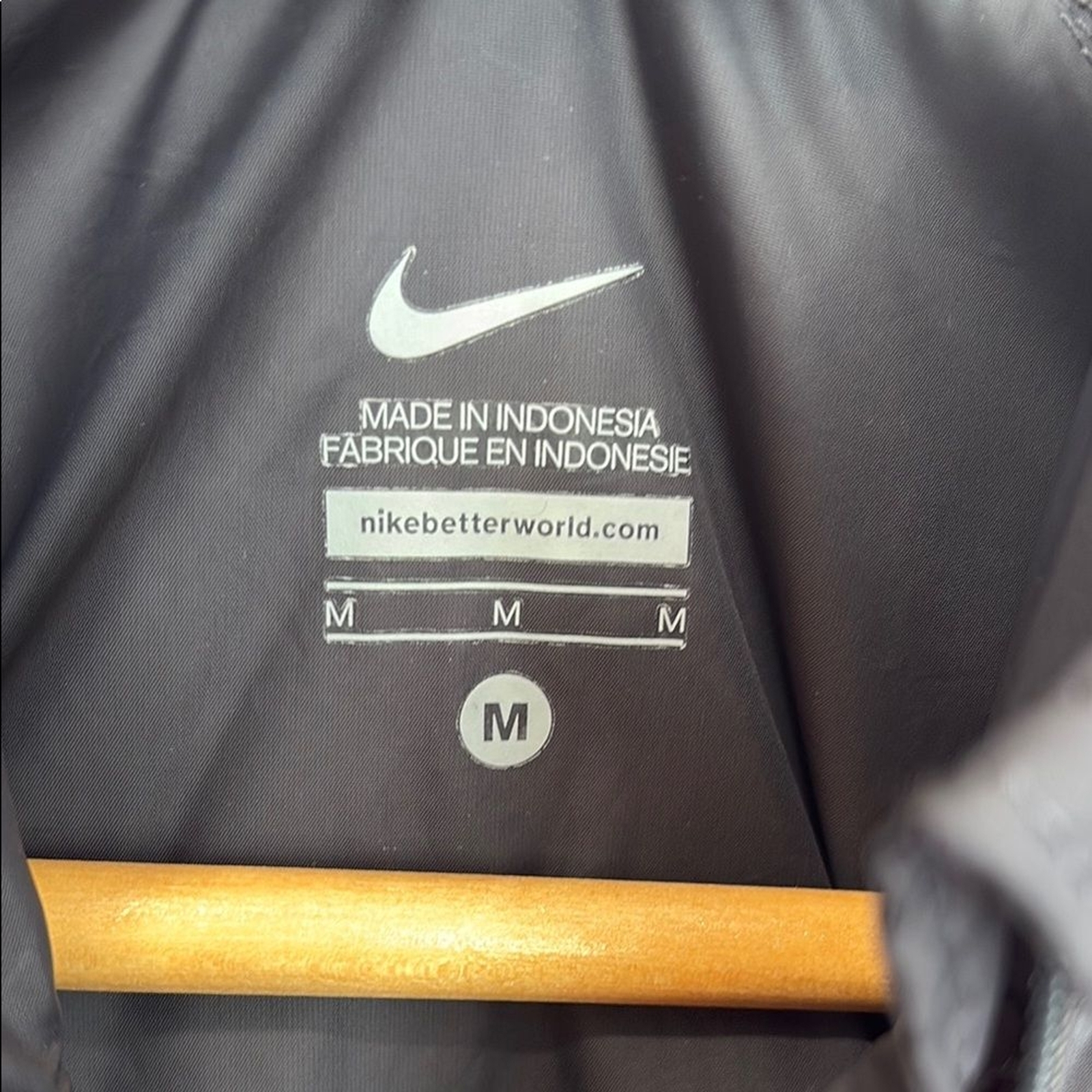 SACAI X NIKE Giacca a vento Nike nera nylon running full zip donna taglia M riflettente