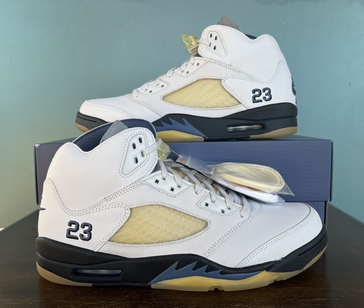 Nike Air Jordan 5 Retro SP x A Ma Maniere Nike Air Jordan 5 Retro SP x A Ma Maniere