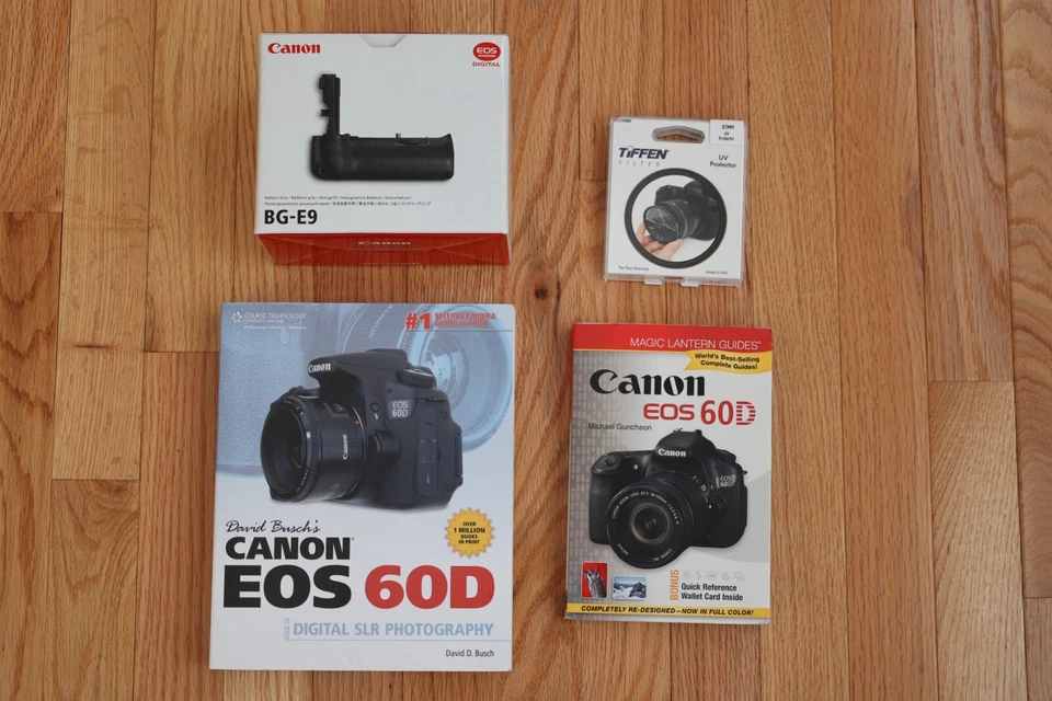 Canon EOS 60D EF-S18-135mm f/3.5-5.6 IS USM Lens Kit Complete +BG-E9 grip + More - Image 4 of 4