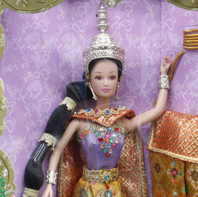 Very Rare 2002 YUE-SAI WA WA THAI DANCER FASHION DOLL MIB Barbie Size 12'' Outfit