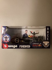 Oracle Red Bull Racing RB19 1 Max Verstappen Winner 3x Champion Burago 1:24 New