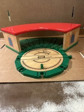 Brio Wooden Railroad ROUNDHOUSE DEPOT SHED 33456  TURNTABLE 33460 Please READ