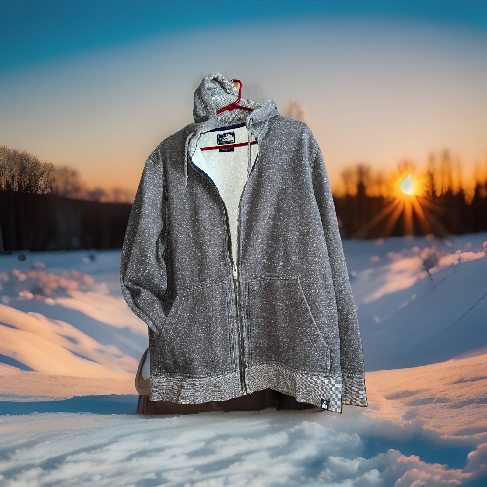 The North Face Gray XL Full Zip Hoodie with Pockets and Long Sleeves