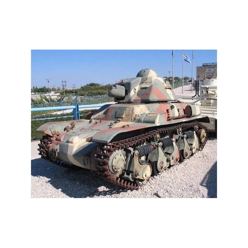 Modello Carro Armato Leggero Francese R35 | Hobby Boss | 83806 | 1:35 Modello - Immagine 2 di 3