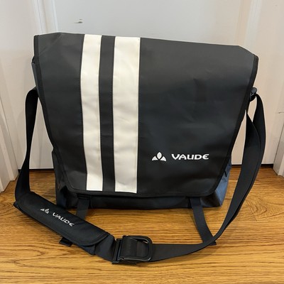 Vaude Messenger Bag w/ Stripe Black White Pockets Shoulder Strap