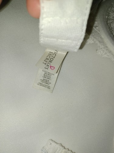 Victoria Secret 40C bra Sexy Vintage 1990-s Lace Sheer White Unlined women's - Picture 5 of 7