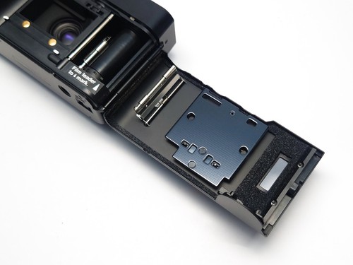Ricoh FF-70 Film Camera 35mm Compact Point & Shoot RIkenon F2.8 + FILM TESTED + - Picture 15 of 18