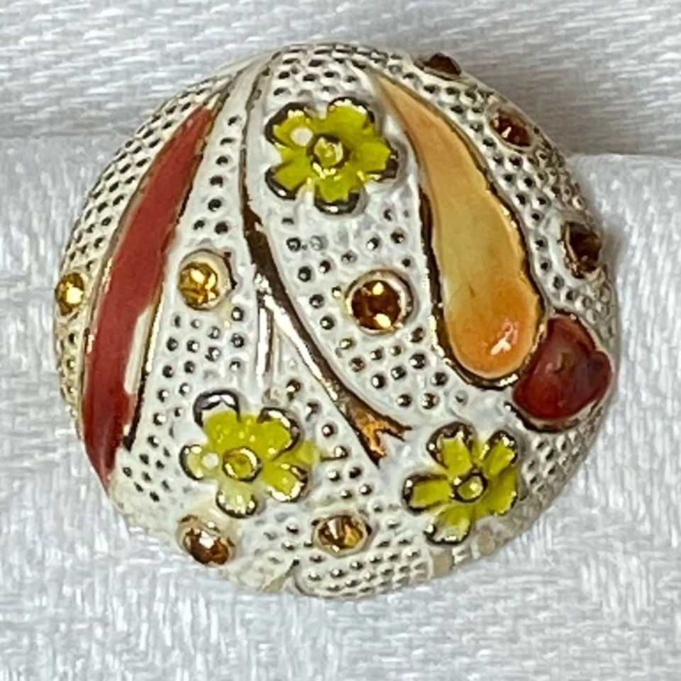 Vintage Retro Años 60 BSK Margarita Blanco Redondo Esmalte Estrás Amarillo Flor Clip Ons Foto 2 de 4