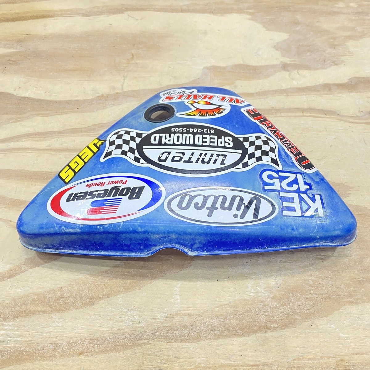 【美品】LGB LOVE DELUXE ACID タンク　初期 OEM KAWASAKI (76-79) KE125 (74-75) KS125 Blue Oil Tank Side Cover