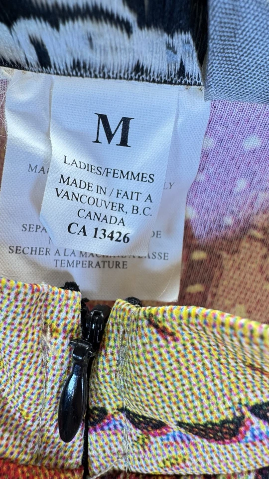 Camiseta deportiva de ciclismo Sugoi para mujer mediana manga corta 3/4 cremallera Crazy Canada Foto 4 de 4