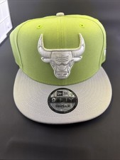 New Era 9Fifty Chicago Bulls Green Silver Snapback Baseball Hat New