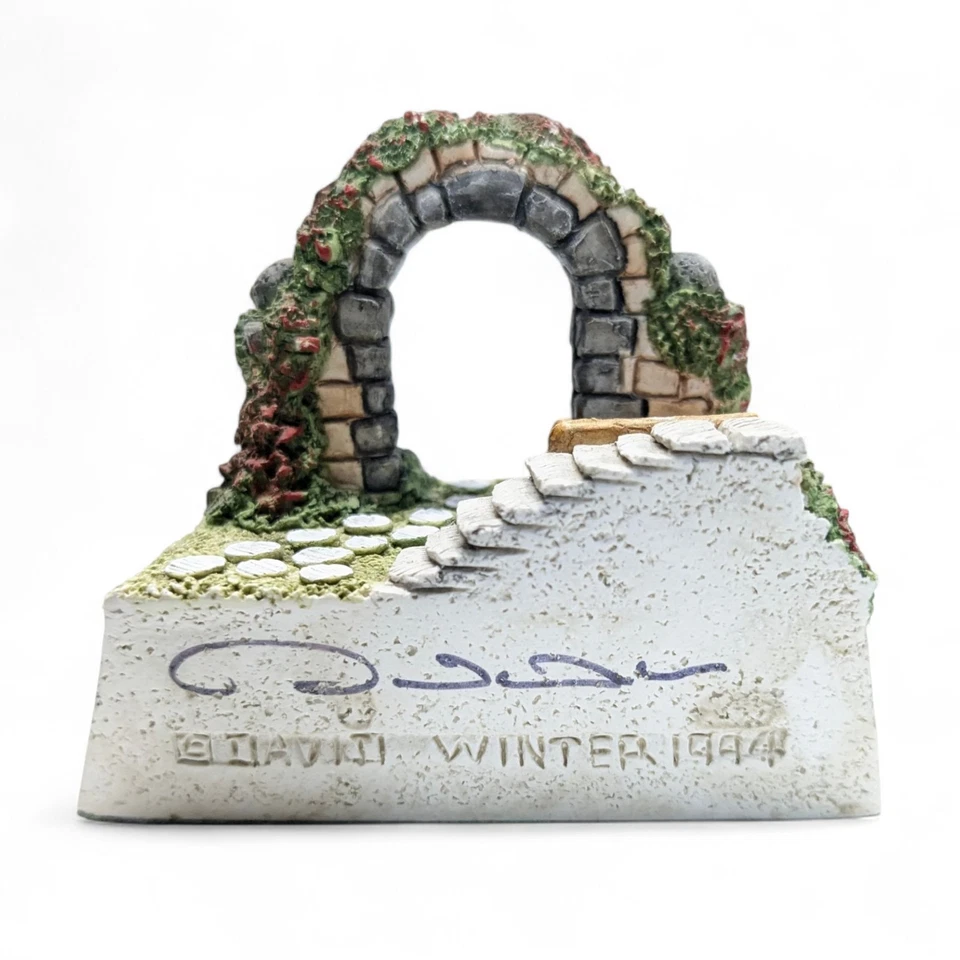 22 Rare Estate Collection David Winter Cottages Homes Art Sculptures Signed - Image 3 of 4