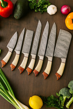 Handgemachtes 7-teiliges Kochmesserset mit Knochengriff aus Damaszenerstahl