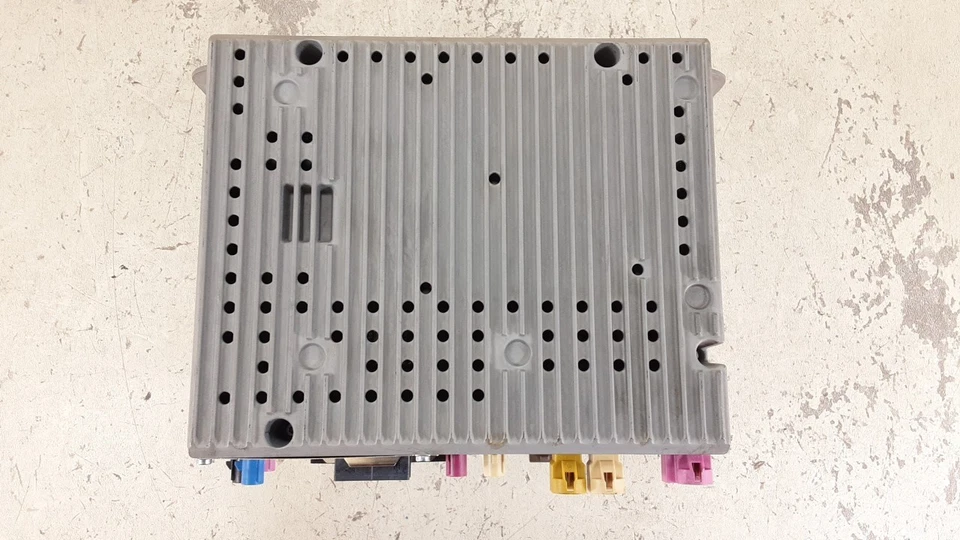 2016-2020 Mini Cooper CD Player Navigation Radio Satellite Receiver OEM LKQ - Image 4 of 4