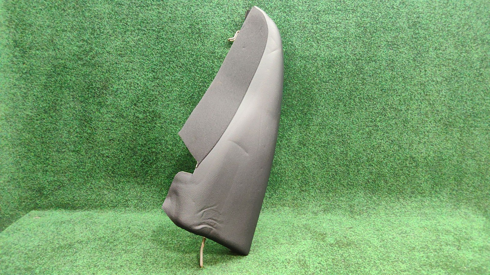 2015-18 Mercedes Benz C300 Rear Left Corner Upper Seat Backrest OEM A2059202100