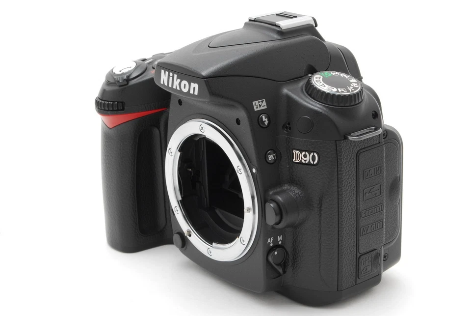 [MINT] Nikon D90 12.3MP DSLR Black Digital Camera VR 18-105mm Lens JAPAN #513 - Image 3 of 4