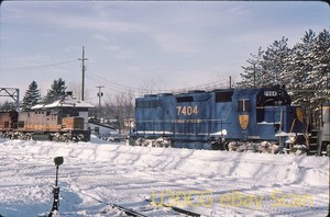 DM Original Slide - D&H Delaware & Hudson GP39-2 7404 Scotia NY 1978