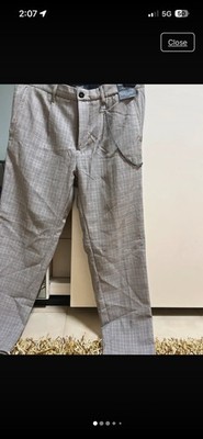 Maßgeschneiderte Hose von Pull&Bear