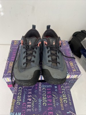 The North Face One Trail Women s Sz 11 Hiking Shoes Gray Pink Sling Fit Walking