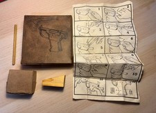 WWII Liberator Pistol Box Set - Reproduction