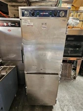 Alto-Shaam 1200-UP Halo Heat® Full Height Insulated Mobile Heated Cabinet 120V