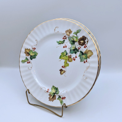 VTG LOT 4 HARMONY HOUSE REGAL CHINA AUTUMN 10 3/4'' GRAPEVINE DINNER PLATES JAPAN