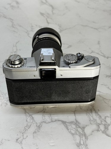 Canon Pellix Vertical Pellicle Mirror 35mm Film Camera W/ 135mm FL Lens - Picture 5 of 10