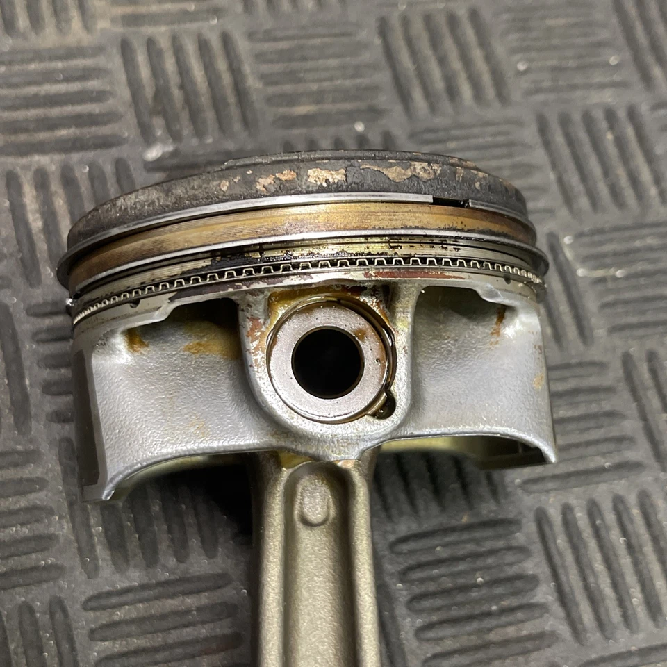 OEM 2018-2023 Audi S4 S5 SQ5 3,0 L motor pistón derecho y varilla de conexión Foto 3 de 4