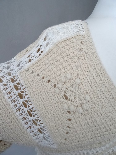 ZARA BEIGE ECRU FRINGED KNIT PONCHO SIZE M - Picture 9 of 16